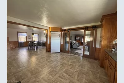 11364 Brosius Road, Garrettsville, OH 44231 - Photo 2