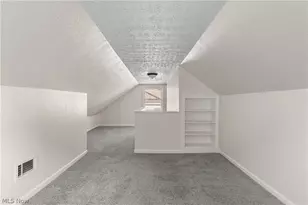 955 Iona Ave, Akron, OH 44314 - Photo 18