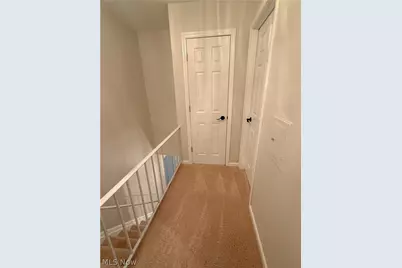 8552 Usher Road, Olmsted Twp, OH 44138 - Photo 18