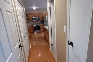 8552 Usher Rd, Olmsted Twp, OH 44138 - Photo 6