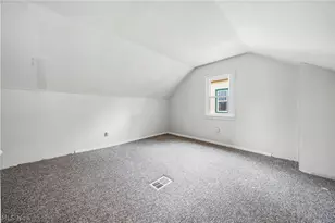 729 W Main St, Geneva, OH 44041 - Photo 20