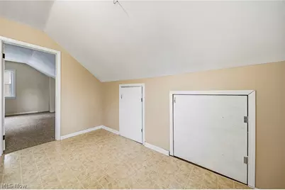 729 W Main Street, Geneva, OH 44041 - Photo 24