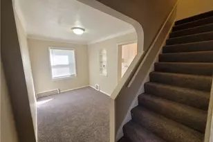 255 E 250th St, Euclid, OH 44132 - Photo 10