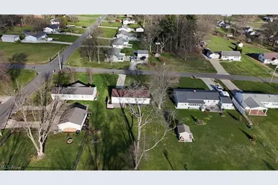 5838 Harter Home Drive, Akron, OH 44319 - Photo 10