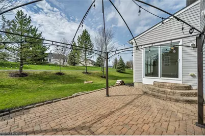 998 Woodfield Lane, Brunswick, OH 44212 - Photo 6