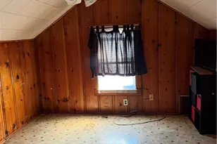 2228 E 30th St, Lorain, OH 44055 - Photo 4