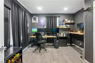 994 Moeller Ave, Akron, OH 44307 - Photo 12