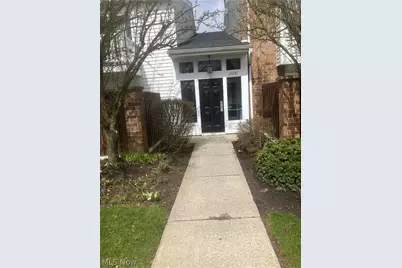 26187 Raintree Boulevard #C5, Olmsted Falls, OH 44138 - Photo 1