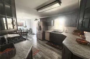 511 Edison St, Struthers, OH 44471 - Photo 6