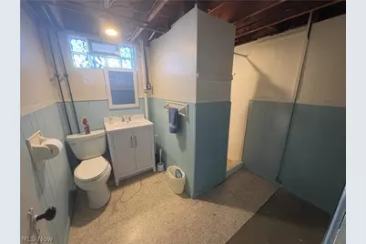 511 Edison Street, Struthers, OH 44471 - Photo 22