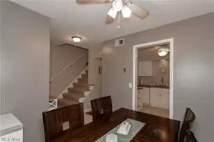 8210 Deepwood Blvd, Mentor, OH 44060 - Photo 2