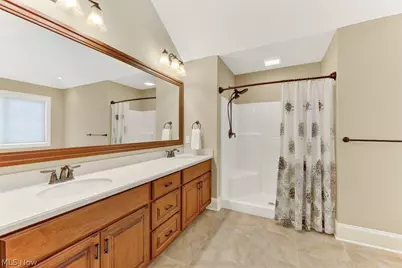 7565 Cottonwood Trail, Chagrin Falls, OH 44023 - Photo 30