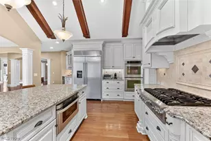 7565 Cottonwood Trail, Chagrin Falls, OH 44023 - Photo 14