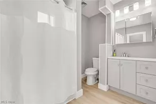 12313 Alexander Rd, Loveland, OH 44106 - Photo 22