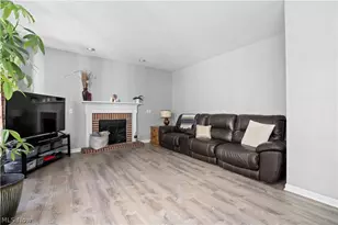 5297 Garfield Blvd, Sheffield Village, OH 44054 - Photo 12