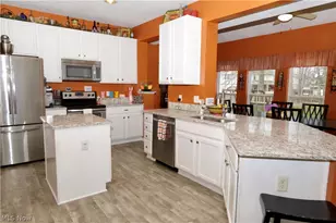 5297 Garfield Blvd, Sheffield Village, OH 44054 - Photo 2