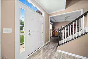 5297 Garfield Blvd, Sheffield Village, OH 44054 - Photo 2