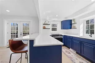 6097 Reno Dr, Louisville, OH 44641 - Photo 4