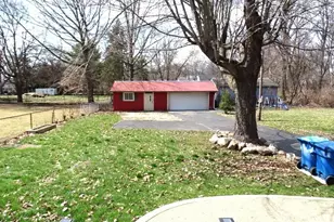 1010 Crestline Dr, Akron, OH 44312 - Photo 30