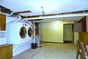 1010 Crestline Dr, Akron, OH 44312 - Photo 24