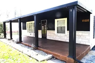 1010 Crestline Dr, Akron, OH 44312 - Photo 2