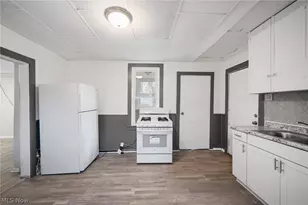 2180 W 83rd St, Loveland, OH 44102 - Photo 28