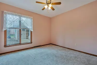 210 Cypress Avenue, Louisville, OH 44641 - Photo 24