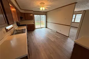 2286 Stonecreek Road SW, New Philadelphia, OH 44663 - Photo 8