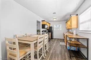 2225 Martha Ave NE, Canton, OH 44705 - Photo 8