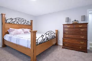 33850 Beachpark Dr, Eastlake, OH 44095 - Photo 18