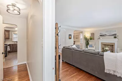 3874 Grenville Road, University Heights, OH 44118 - Photo 4