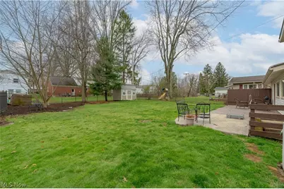 2435 Eastern Avenue, Alliance, OH 44601 - Photo 32