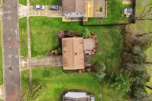 9415 Lawnfield Dr, Twinsburg, OH 44087 - Photo 38