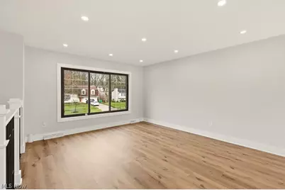 9415 Lawnfield Drive, Twinsburg, OH 44087 - Photo 14