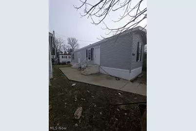 8269 Russell Lane, Loveland, OH 44109 - Photo 16