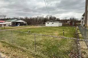 760 Happy Valley Rd, Parkersburg, WV 26104 - Photo 10