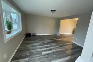 3960 W Erie Ave, Lorain, OH 44053 - Photo 4