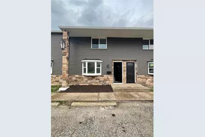 3960 W Erie Avenue #9, Lorain, OH 44053 - Photo 2