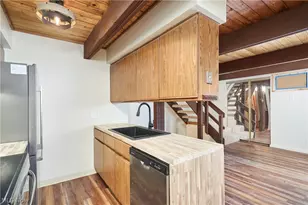 1722 Treetop Trail, Akron, OH 44313 - Photo 14