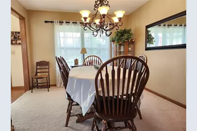 107 Cedar, Chardon, OH 44024 - Photo 16