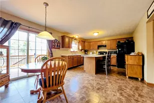 107 Cedar, Chardon, OH 44024 - Photo 12