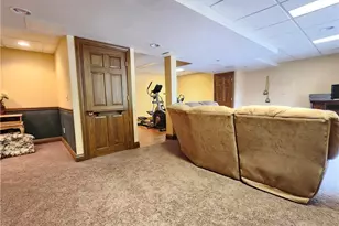 107 Cedar, Chardon, OH 44024 - Photo 34