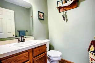 107 Cedar, Chardon, OH 44024 - Photo 18