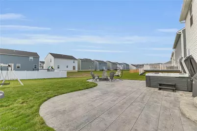 180 Wild Flower Drive, Elyria, OH 44035 - Photo 34