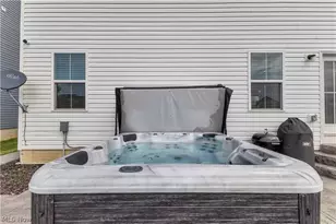 180 Wild Flower Dr, Elyria, OH 44035 - Photo 36