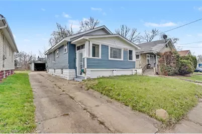 872 Cole Avenue, Akron, OH 44306 - Photo 2
