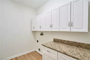 526 Paolo Circle NW, Canton, OH 44709 - Photo 18