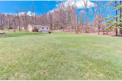 63 W Mohawk Drive, Malvern, OH 44644 - Photo 22