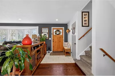 2994 Forestview Street NE, Canton, OH 44721 - Photo 8