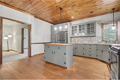 268 S Bayshore Drive, Columbiana, OH 44408 - Photo 6